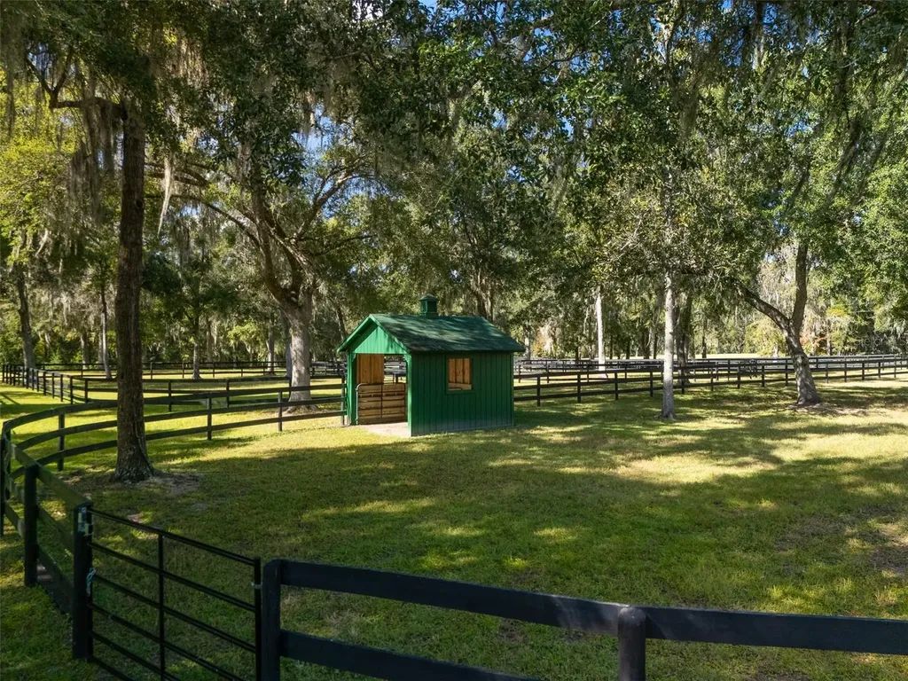 8070 W Highway 326 Ocala FL 34482