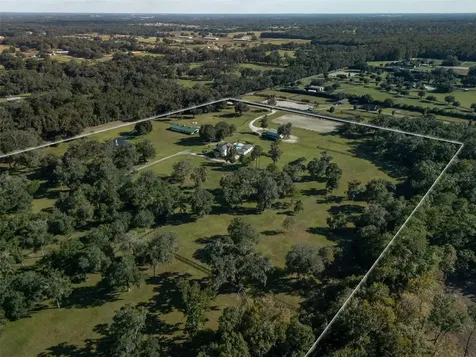8070 W Highway 326 Ocala FL 34482