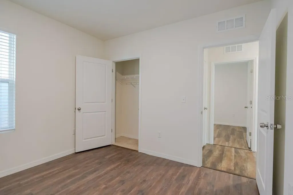10945 Trailing Vine Drive Tampa FL 33610