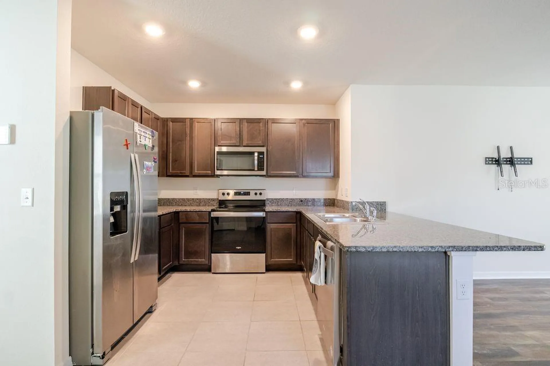 10945 Trailing Vine Drive Tampa FL 33610