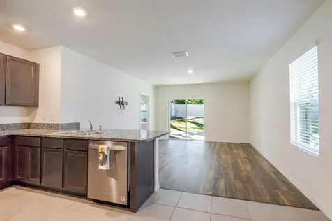 10945 Trailing Vine Drive Tampa FL 33610