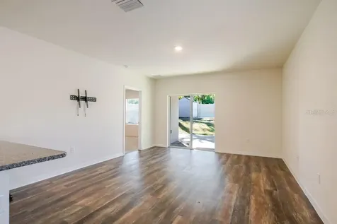10945 Trailing Vine Drive Tampa FL 33610