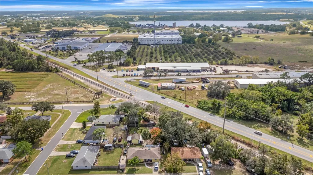 1691 Wynford Circle Tavares FL 32778