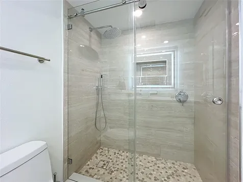 435 S Gulfstream Avenue Sarasota FL 34236