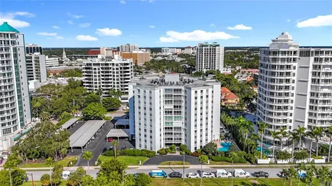 435 S Gulfstream Avenue Sarasota FL 34236