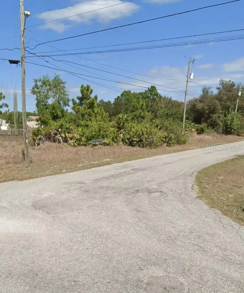 3512 34th Street SW Lehigh Acres FL 33976