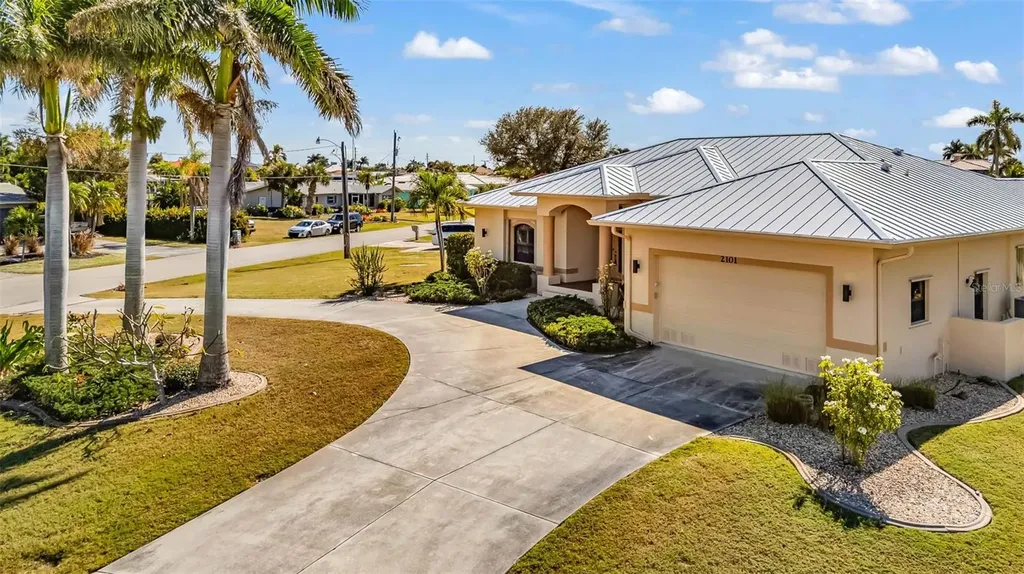 2101 Gulfview Road Punta Gorda FL 33950