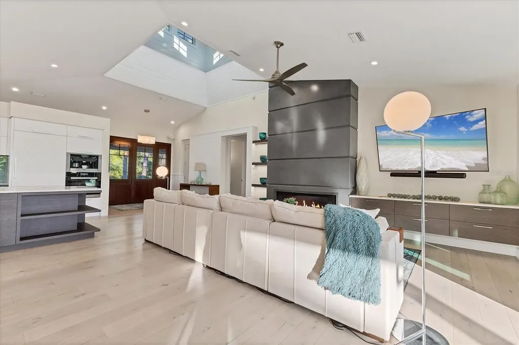 709 Eagle Point Drive Venice FL 34285