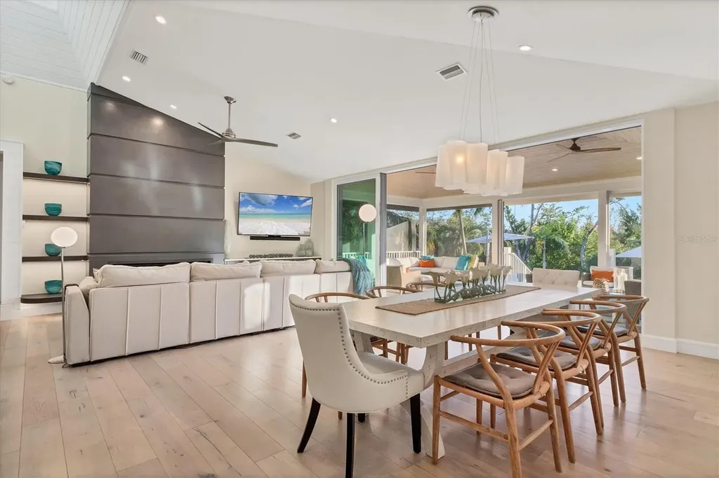 709 Eagle Point Drive Venice FL 34285