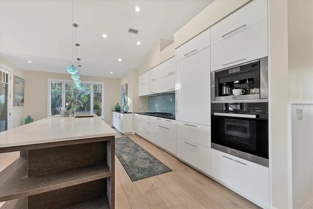 709 Eagle Point Drive Venice FL 34285