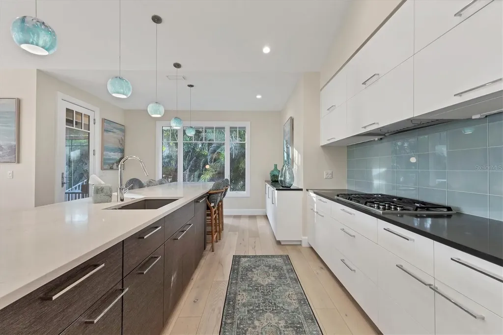 709 Eagle Point Drive Venice FL 34285