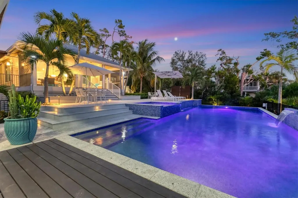 709 Eagle Point Drive Venice FL 34285