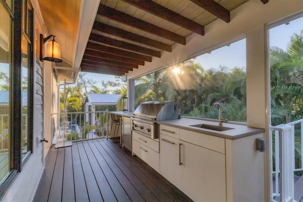 709 Eagle Point Drive Venice FL 34285