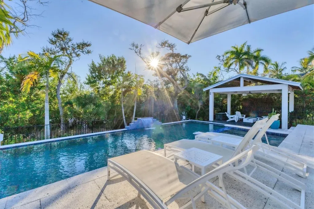 709 Eagle Point Drive Venice FL 34285