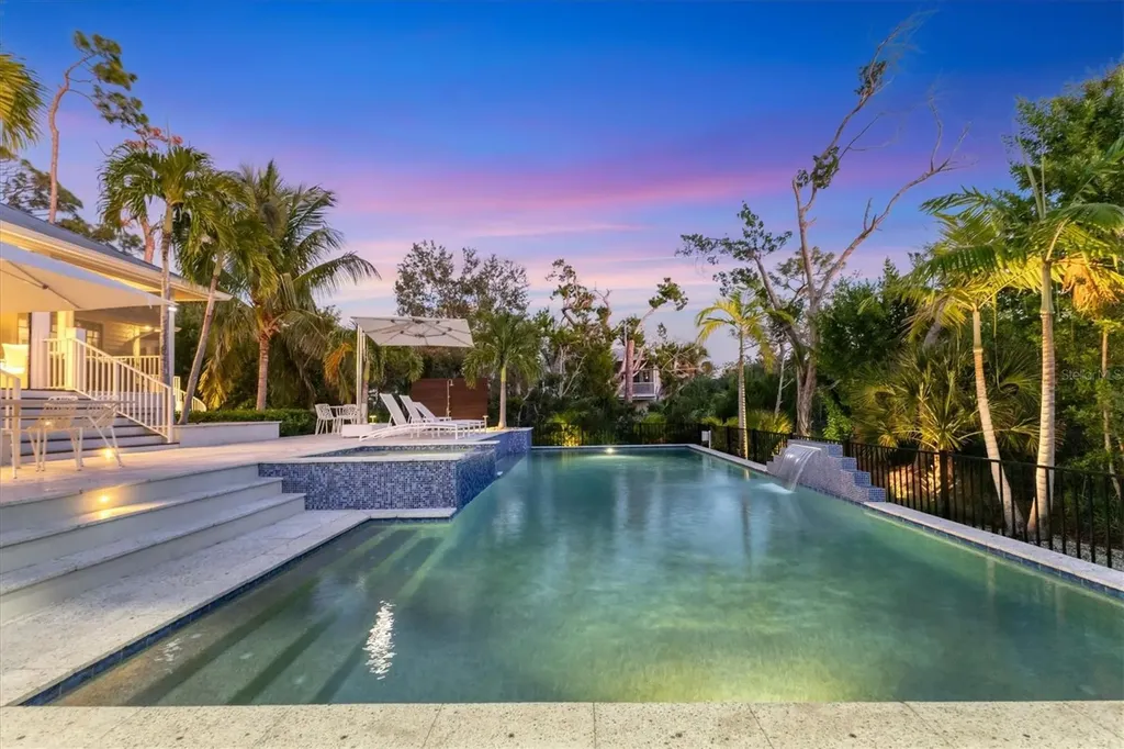 709 Eagle Point Drive Venice FL 34285