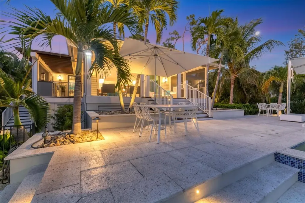 709 Eagle Point Drive Venice FL 34285