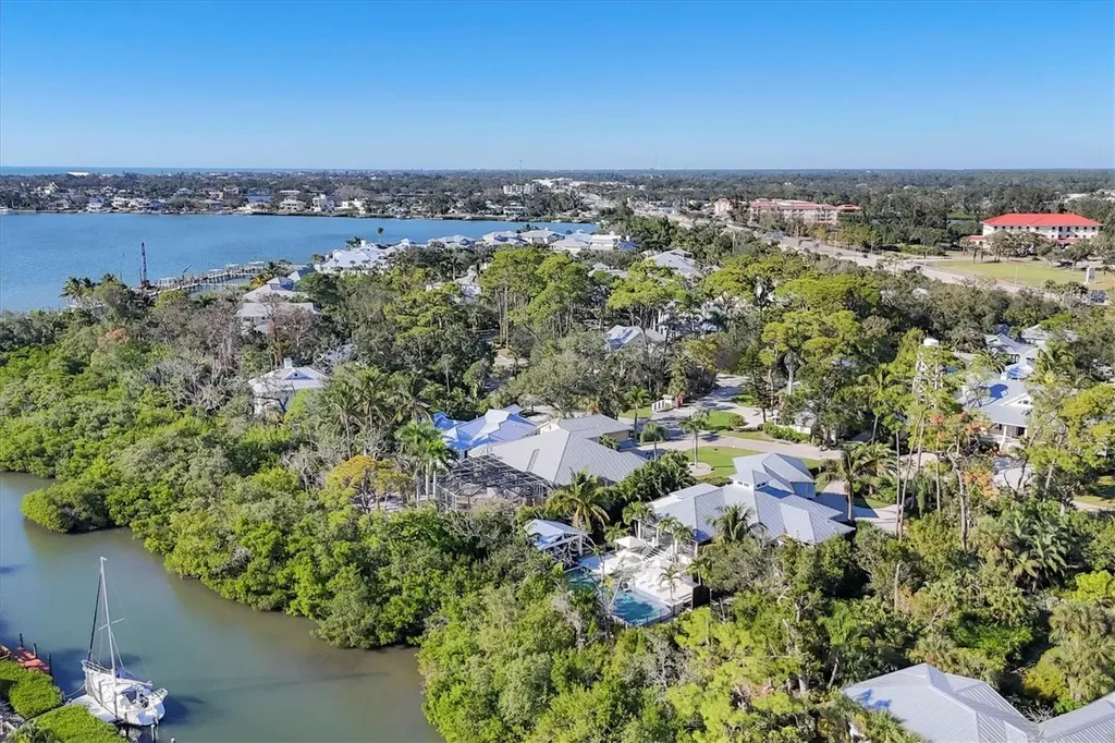 709 Eagle Point Drive Venice FL 34285