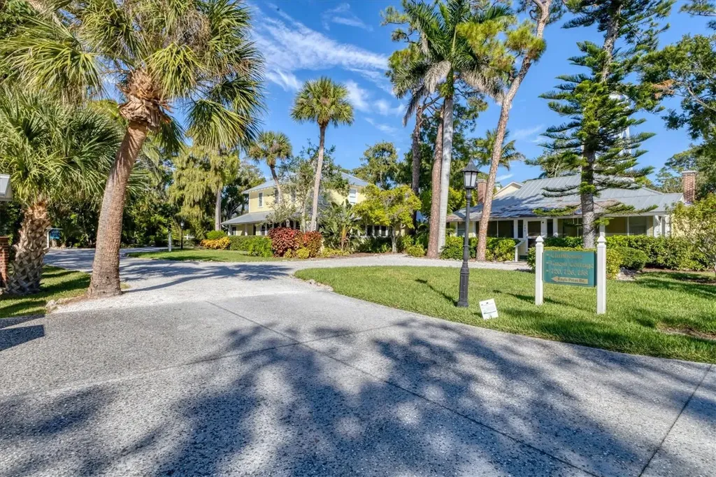 709 Eagle Point Drive Venice FL 34285