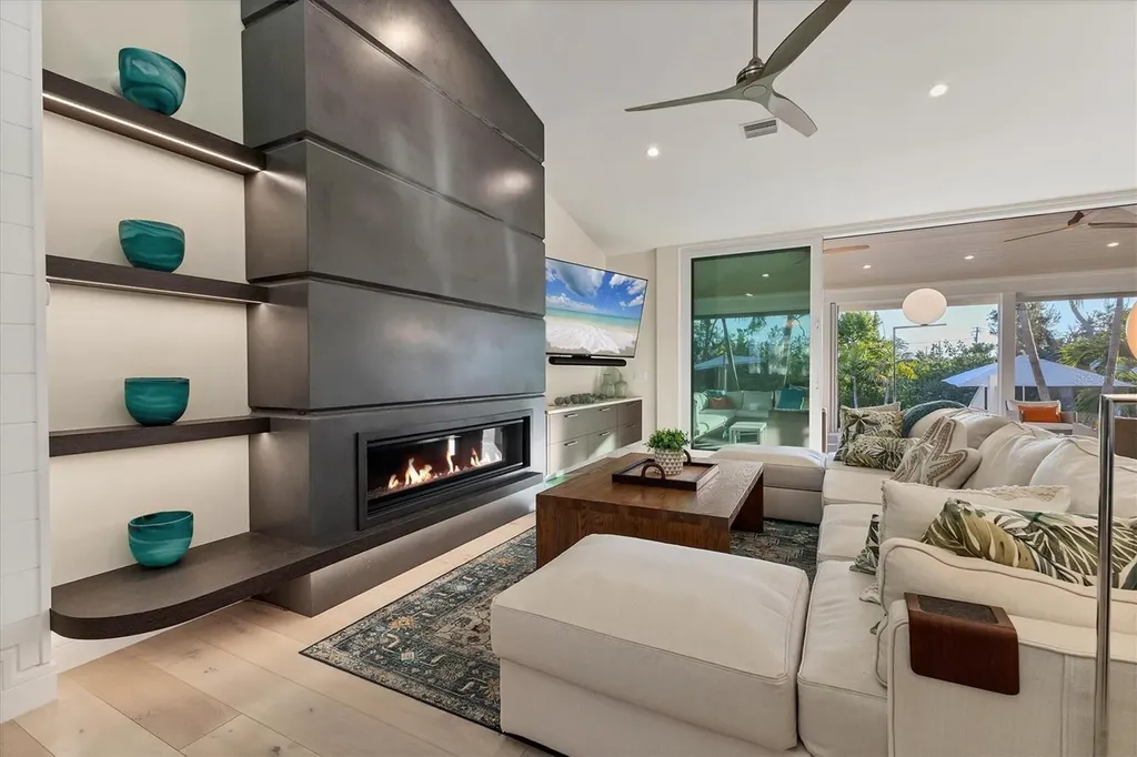 709 Eagle Point Drive Venice FL 34285