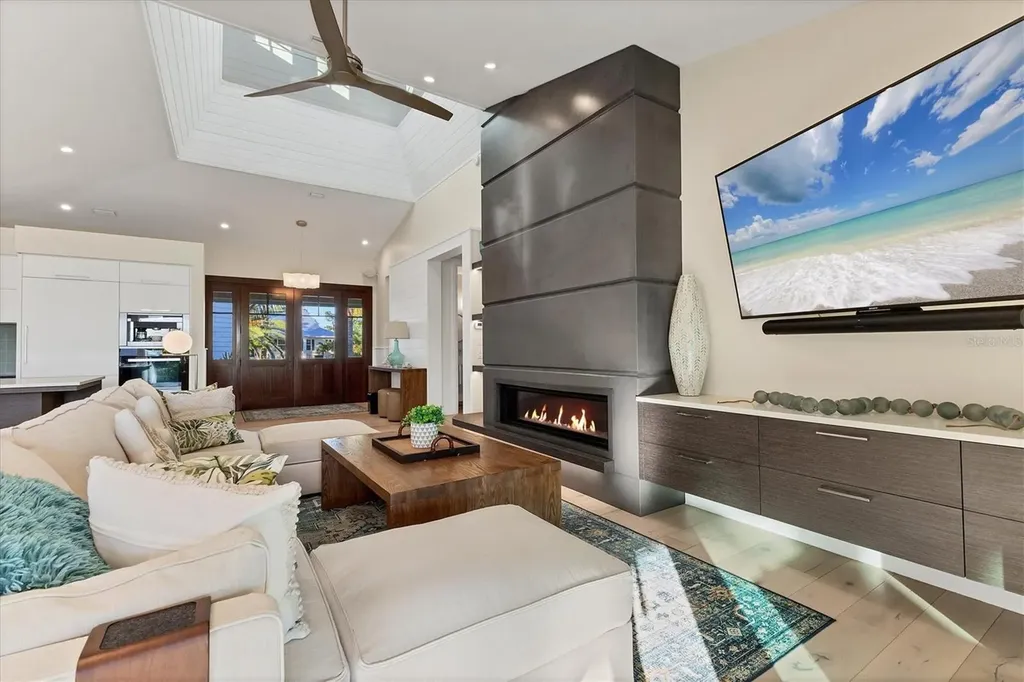 709 Eagle Point Drive Venice FL 34285