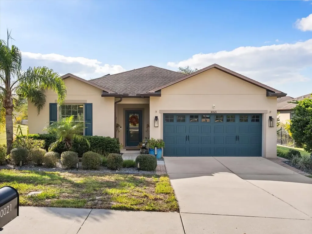 30021 Donnington Loop Mount Dora FL 32757
