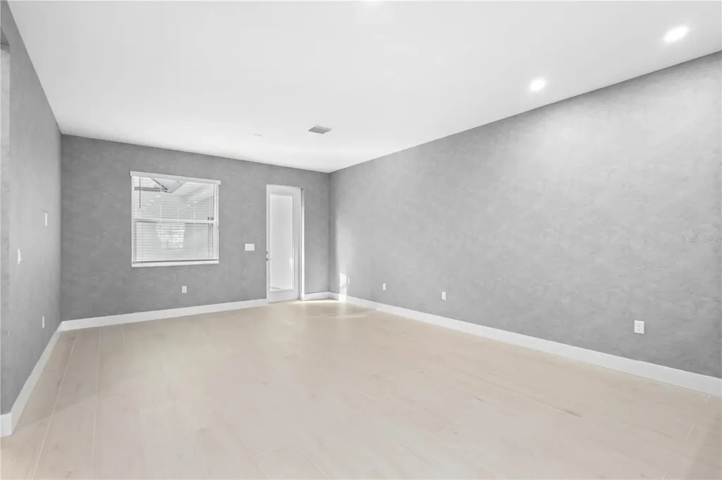 7304 Portlight Lane Sarasota FL 34240