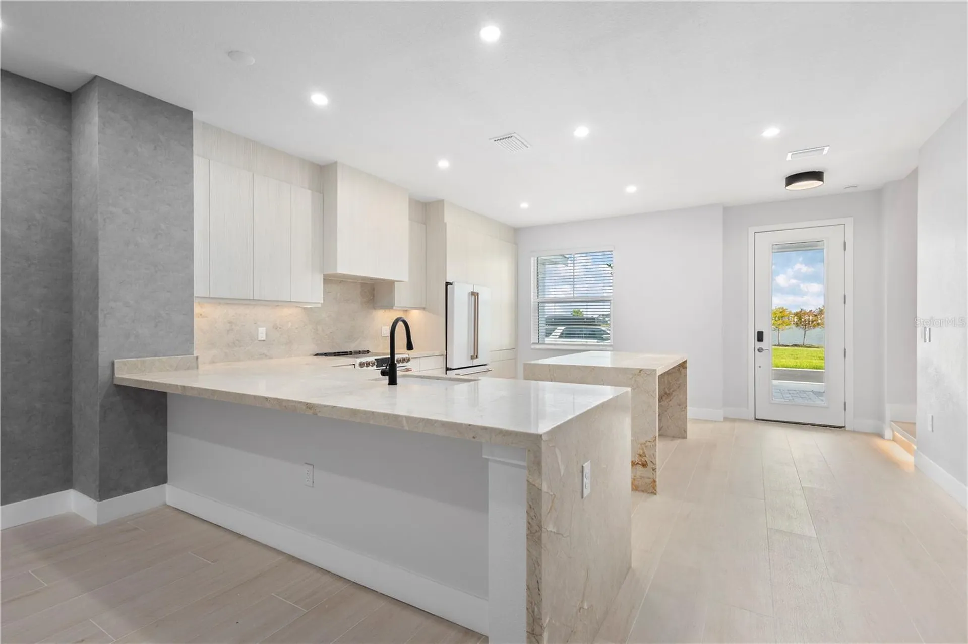 7304 Portlight Lane Sarasota FL 34240