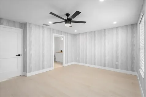 7304 Portlight Lane Sarasota FL 34240