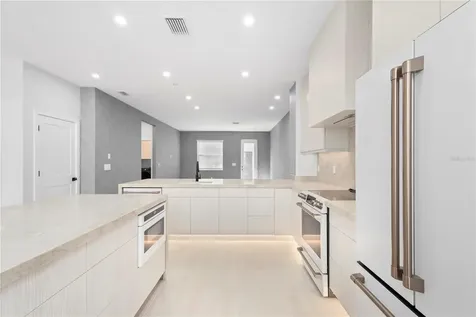 7304 Portlight Lane Sarasota FL 34240