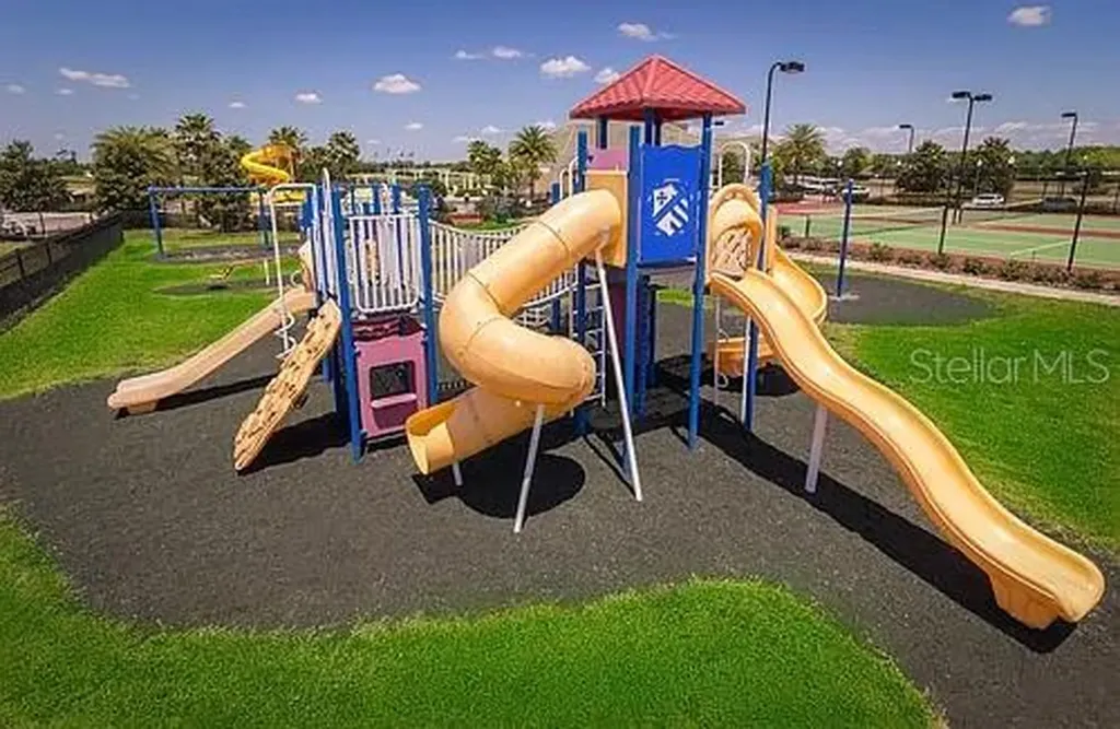 1815 Brentwood Court Davenport FL 33837