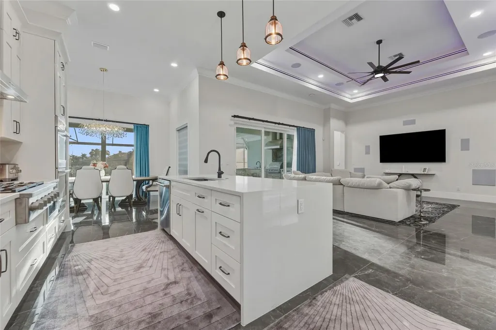 5603 Tybee Island Drive Apollo Beach FL 33572