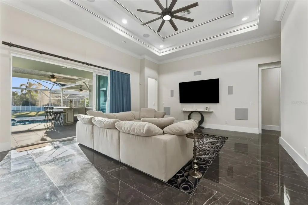 5603 Tybee Island Drive Apollo Beach FL 33572