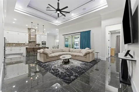 5603 Tybee Island Drive Apollo Beach FL 33572
