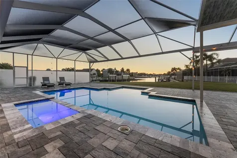 5603 Tybee Island Drive Apollo Beach FL 33572