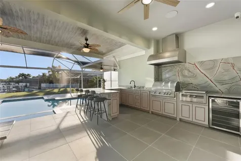 5603 Tybee Island Drive Apollo Beach FL 33572