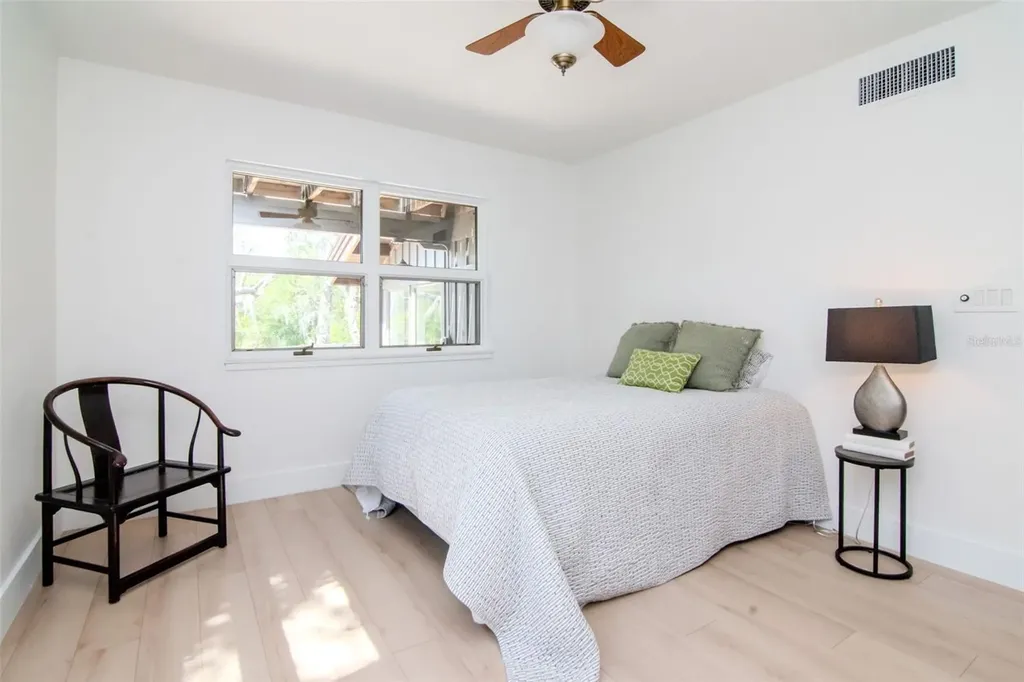 1296 Weybridge Lane Dunedin FL 34698