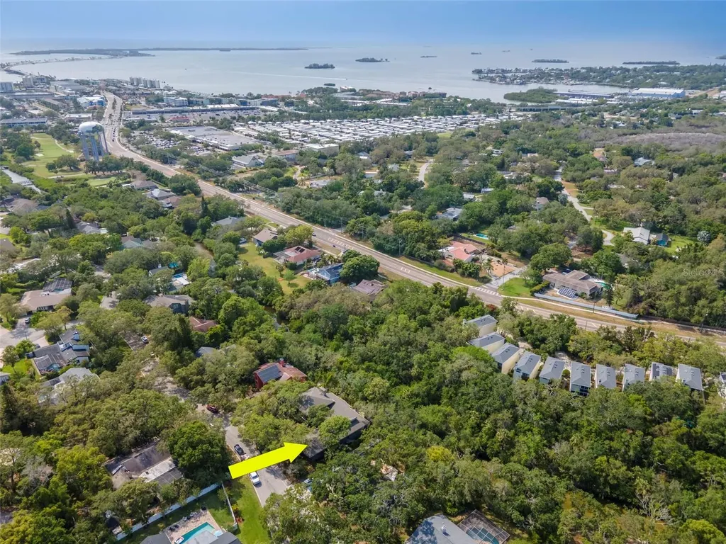 1296 Weybridge Lane Dunedin FL 34698