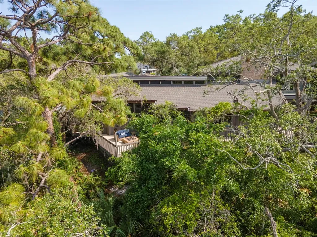 1296 Weybridge Lane Dunedin FL 34698