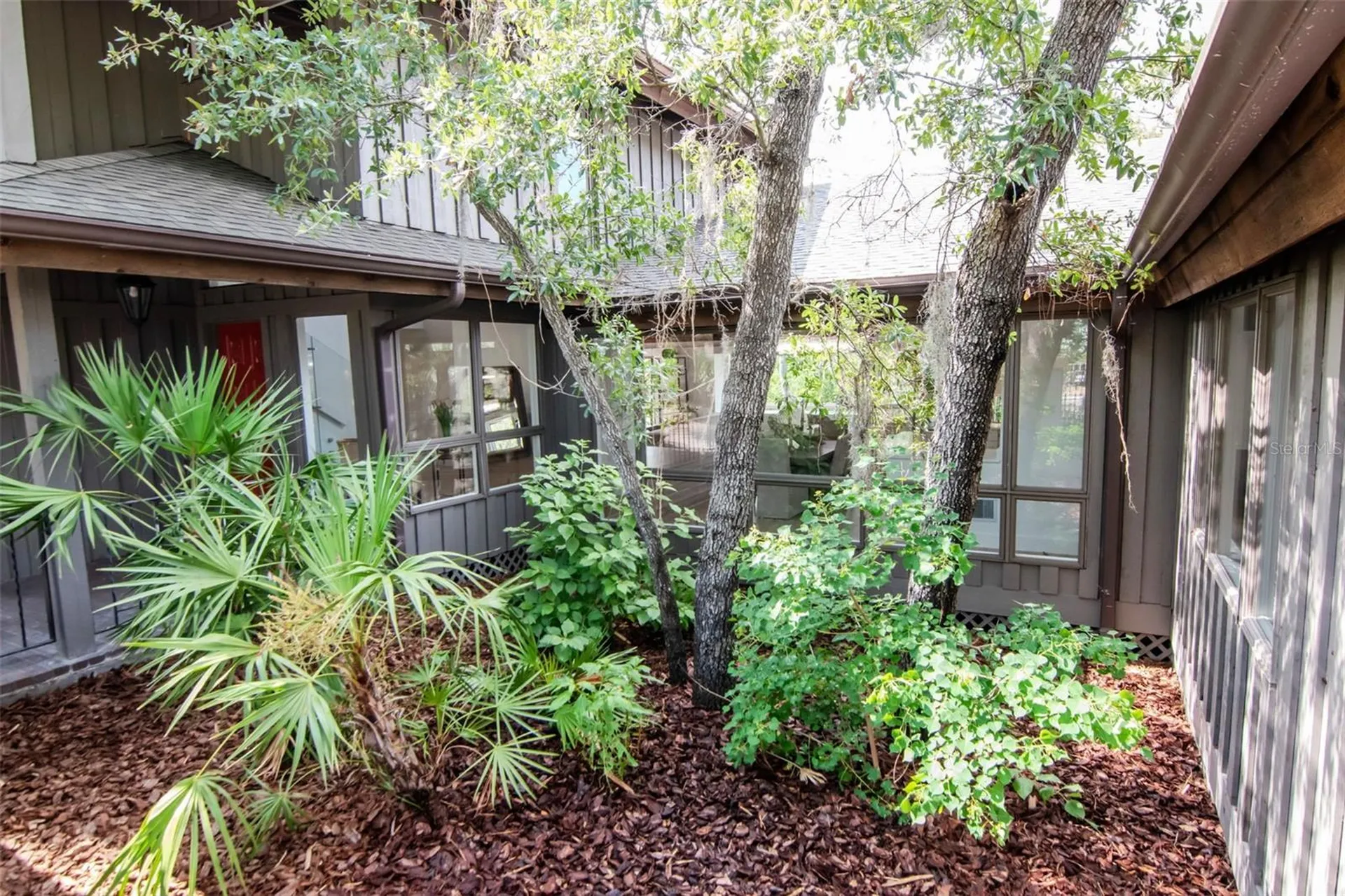 1296 Weybridge Lane Dunedin FL 34698