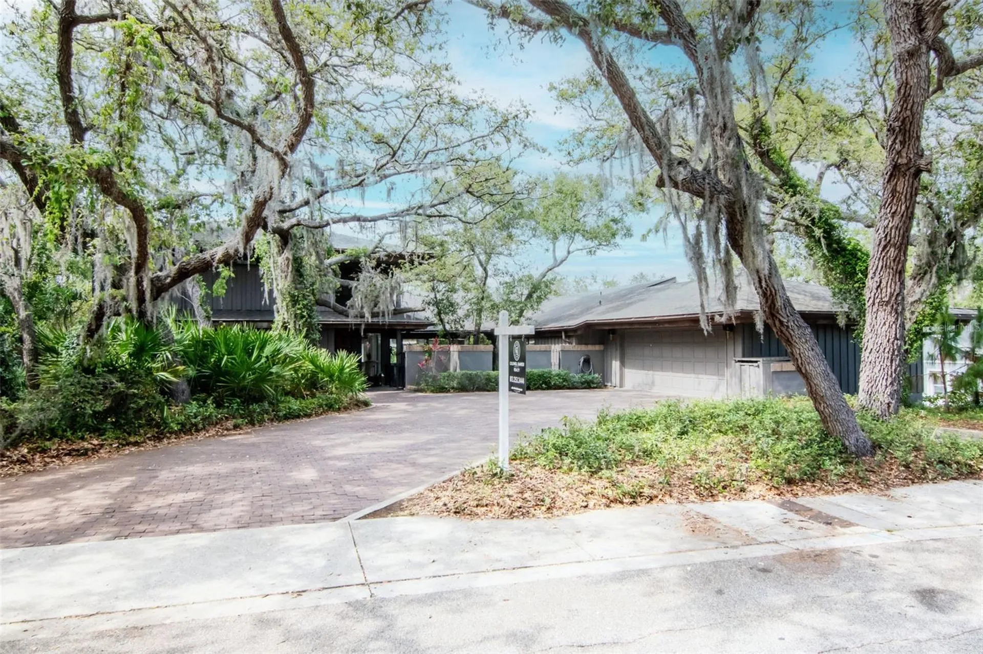 1296 Weybridge Lane Dunedin FL 34698