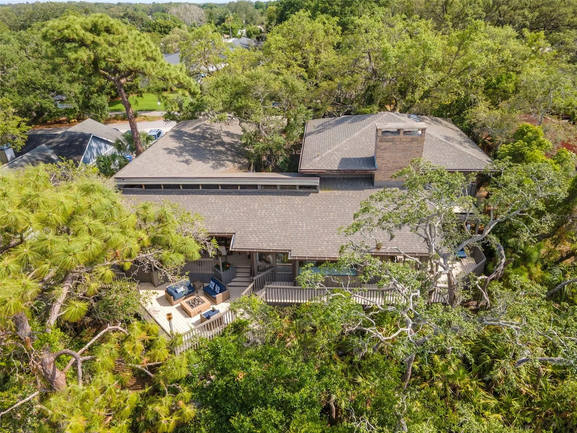 1296 Weybridge Lane Dunedin FL 34698