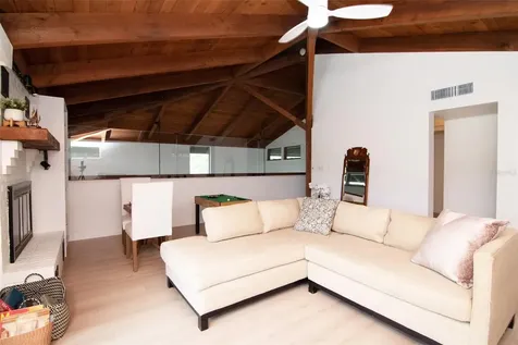 1296 Weybridge Lane Dunedin FL 34698