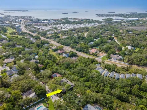 1296 Weybridge Lane Dunedin FL 34698