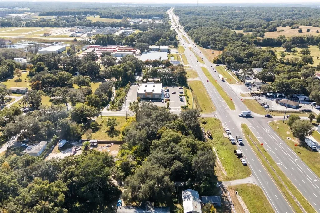 2009 Robie Avenue Mount Dora FL 32757