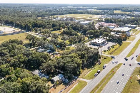 2009 Robie Avenue Mount Dora FL 32757