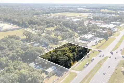 2009 Robie Avenue Mount Dora FL 32757