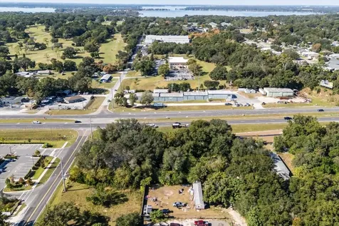 2009 Robie Avenue Mount Dora FL 32757
