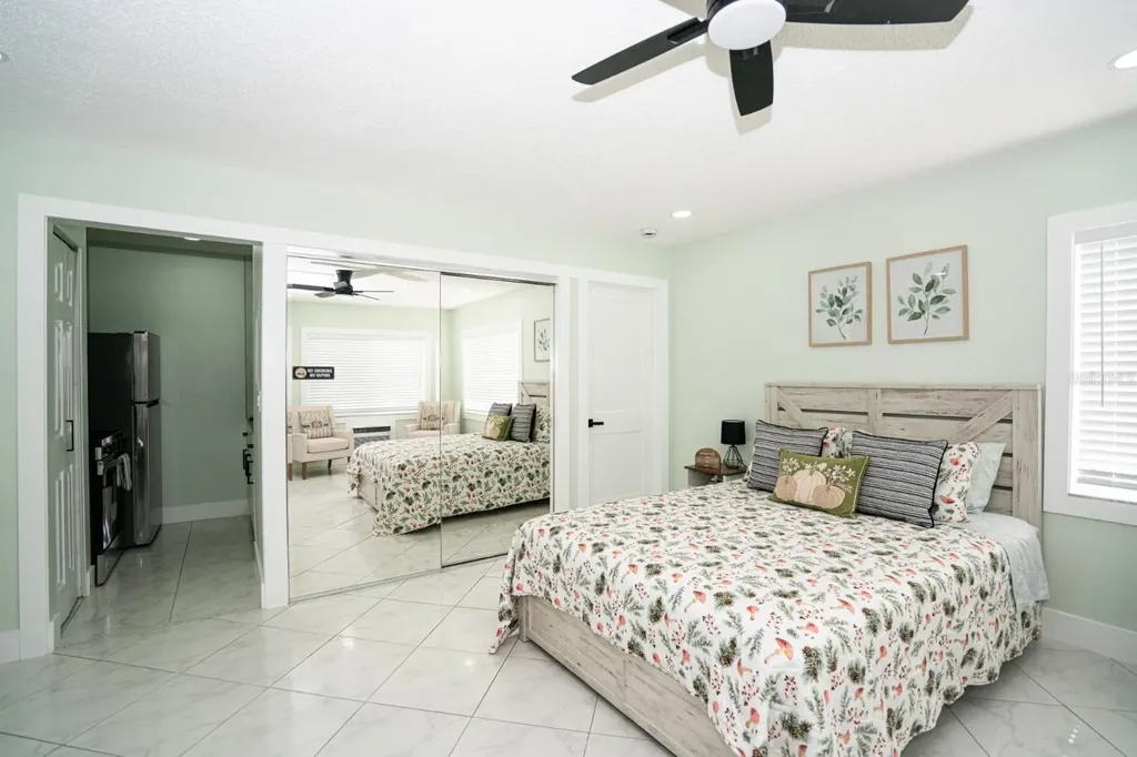 4148 Dolphin Drive Tampa FL 33617