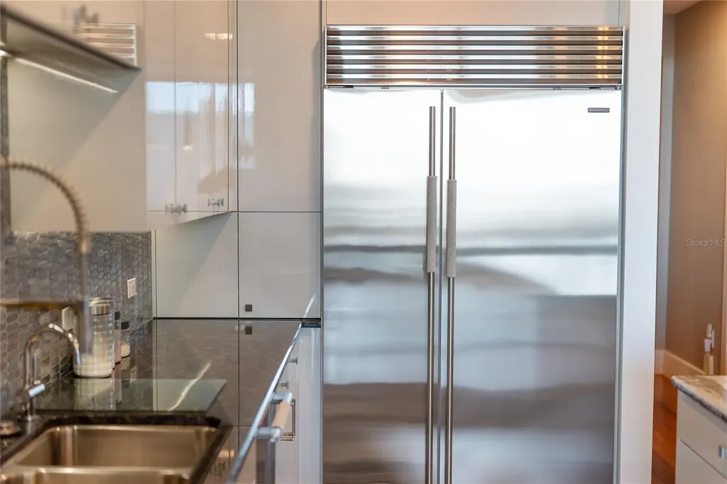 540 N Tamiami Trail Sarasota FL 34236