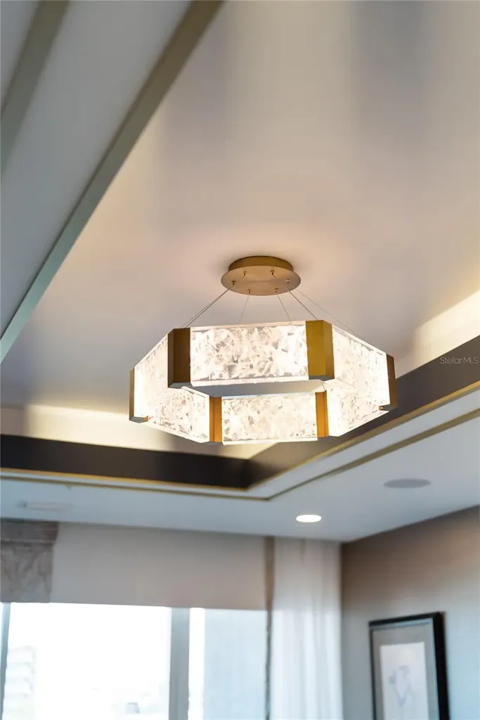 540 N Tamiami Trail Sarasota FL 34236